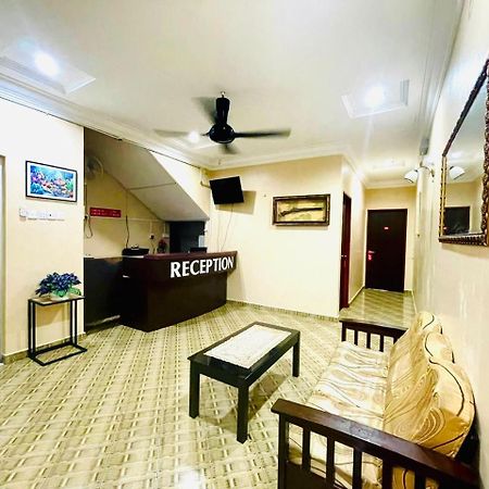 Daily Inn Hotel เมอร์ซิง ภายนอก รูปภาพ