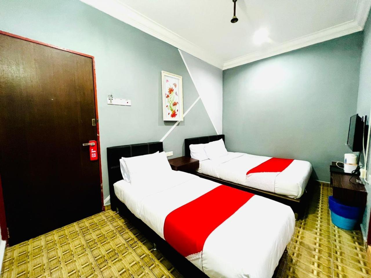 Daily Inn Hotel เมอร์ซิง ภายนอก รูปภาพ