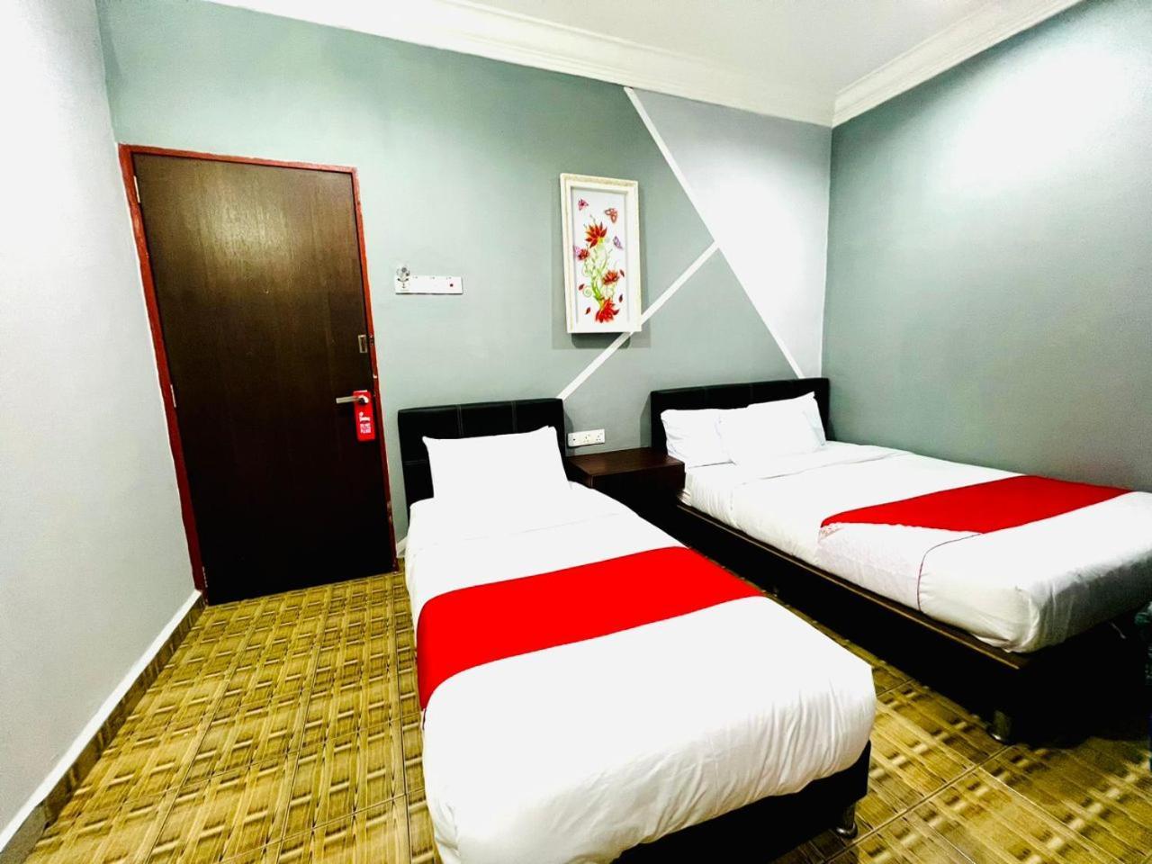 Daily Inn Hotel เมอร์ซิง ภายนอก รูปภาพ